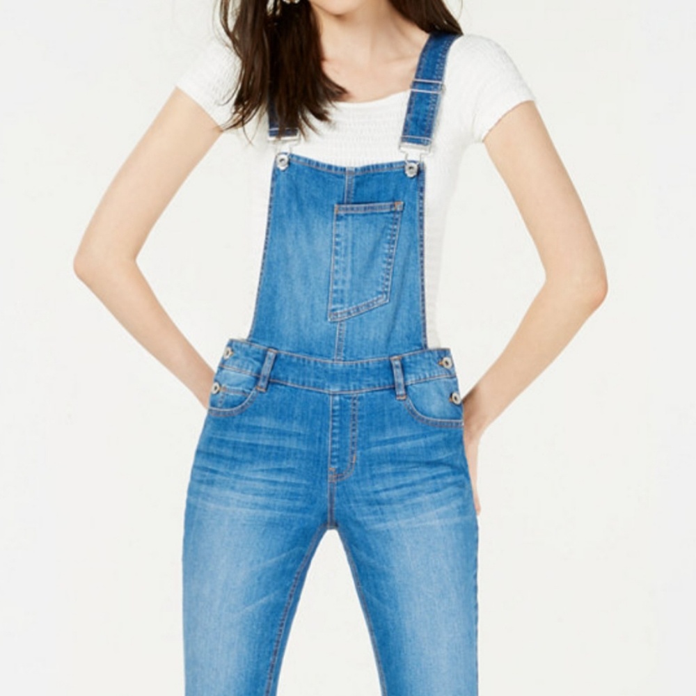 Cute Dollhouse distressed Jean Overalls